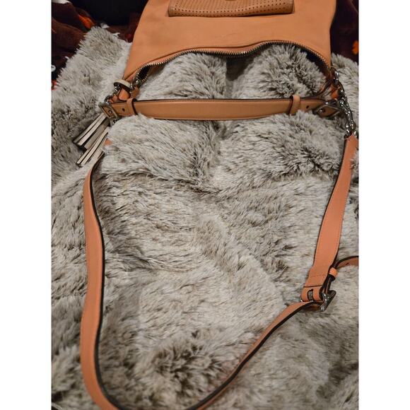 Coach Legacy Courtenay Hobo Bag Coral Sand Perforated Leather - Picture 11 of 11